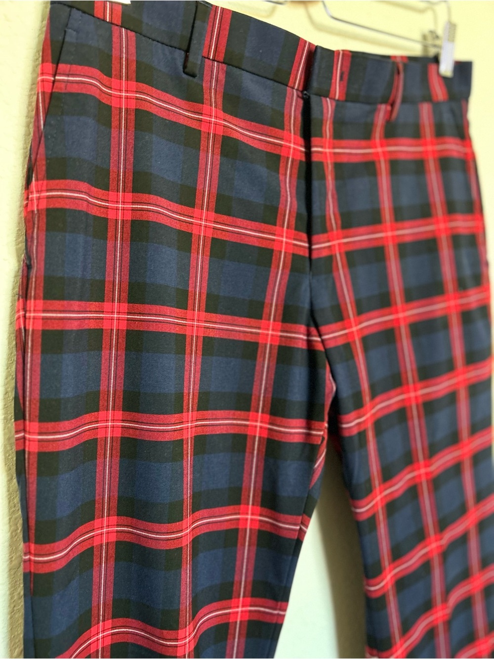Tommy Hilfiger Navy and Red Plaid Flat Front Pants